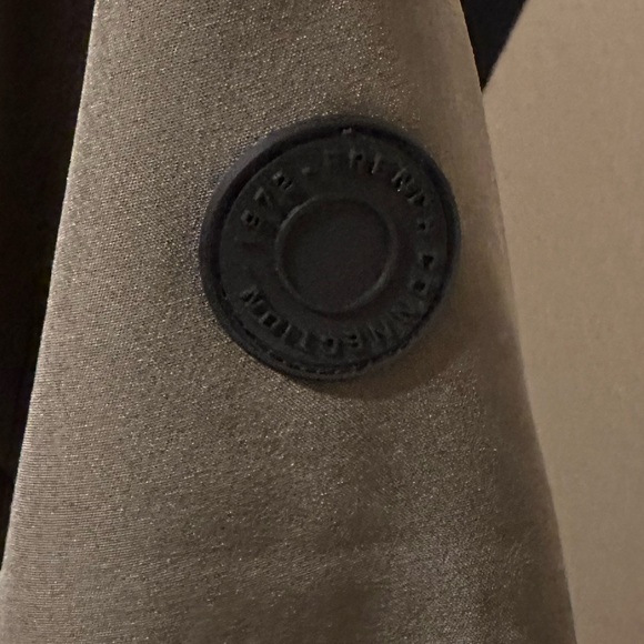 French Connection women Olive Raincoat with Hood. Size Large. NWT. - Picture 4 of 14